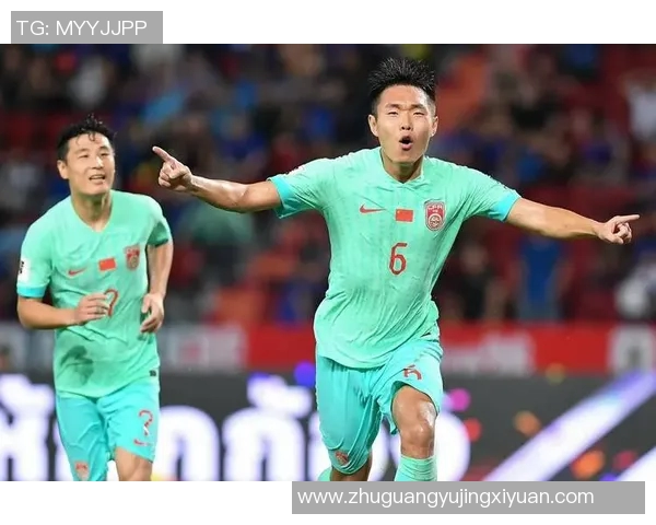 中国足球队迎战韩国队力争预选赛晋级全力以赴展现实力与决心